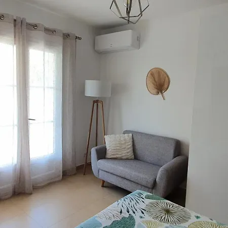 بيت ضيافة Independante Avec Terrasse Et Jardin Privatif